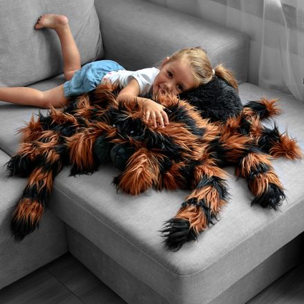 Giant Tarantula Plush - 85 cm