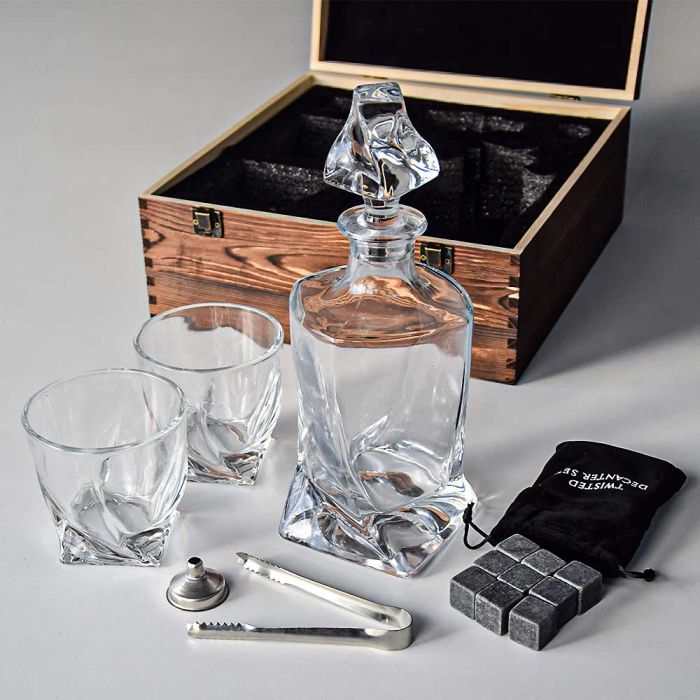 Crystal on sale decanter set